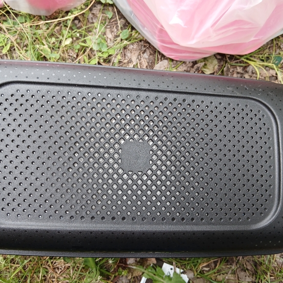 Tupperware bread box - Picture 3 of 4